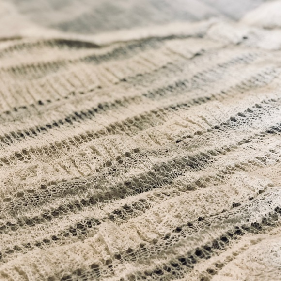 ✌🏼Free People ✌🏼Lace Top - Picture 5 of 8